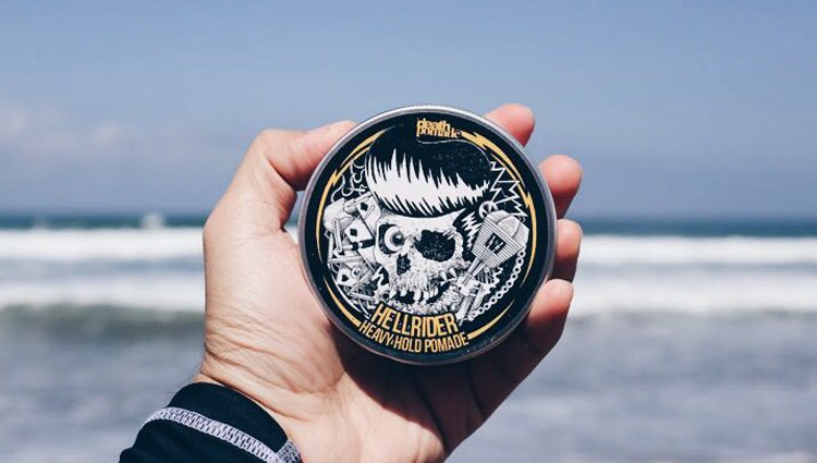 TREN RAMBUT KLIMIS DENGAN POMADE